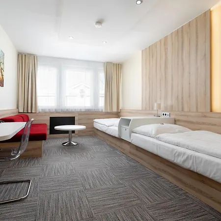 酒店 克鲁纳酒店 3*