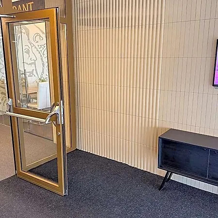 Koruna Hotel 3*