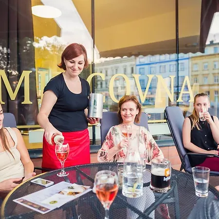 克鲁纳酒店 酒店 3*