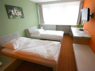 克鲁纳酒店 奥帕瓦